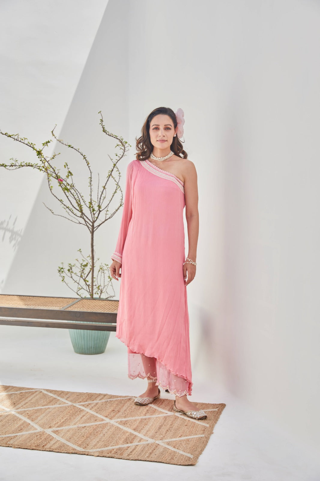 Khel Nayna Pink Set