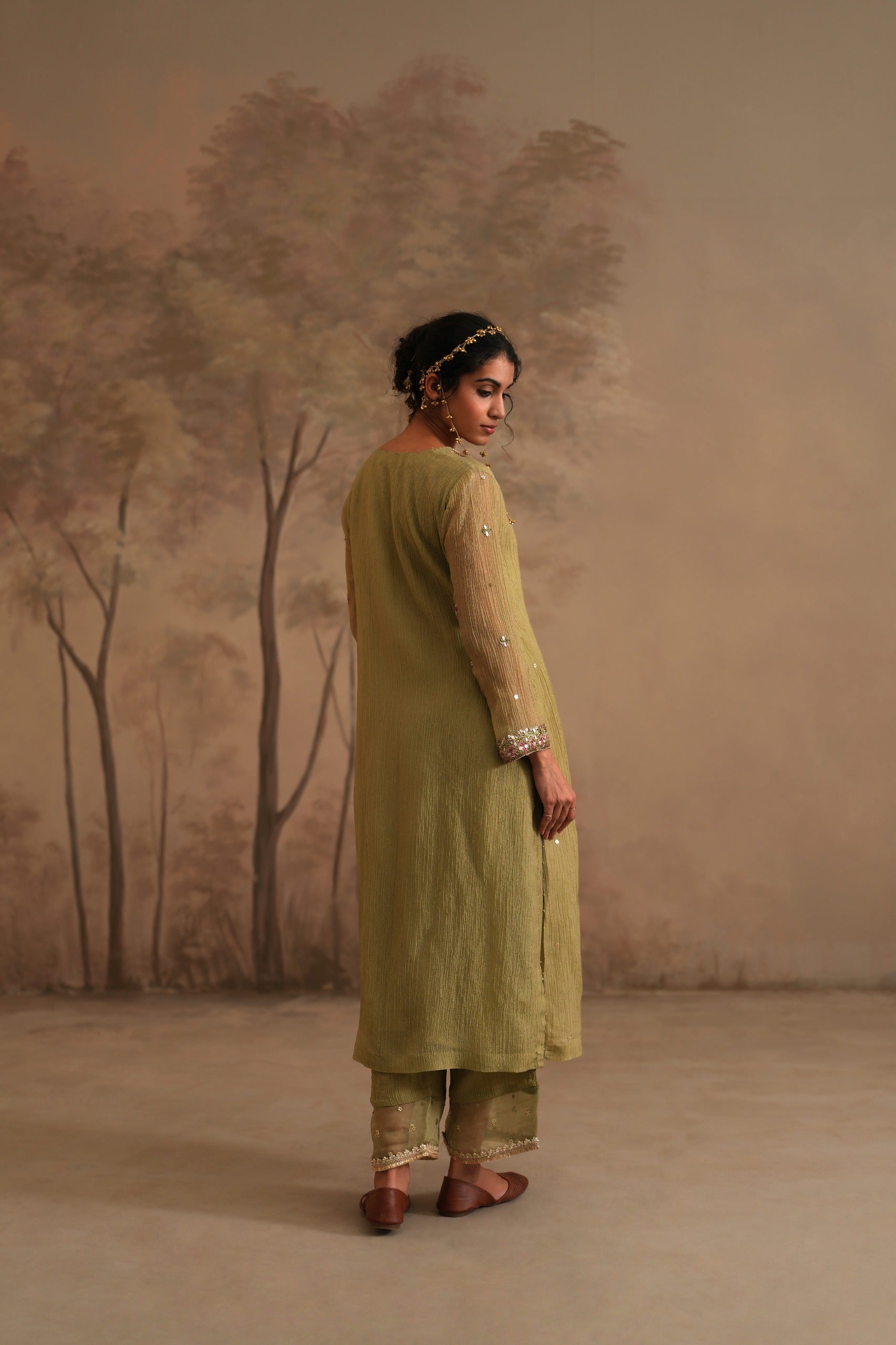 Olive Green Heer Vanya Straight Kurta