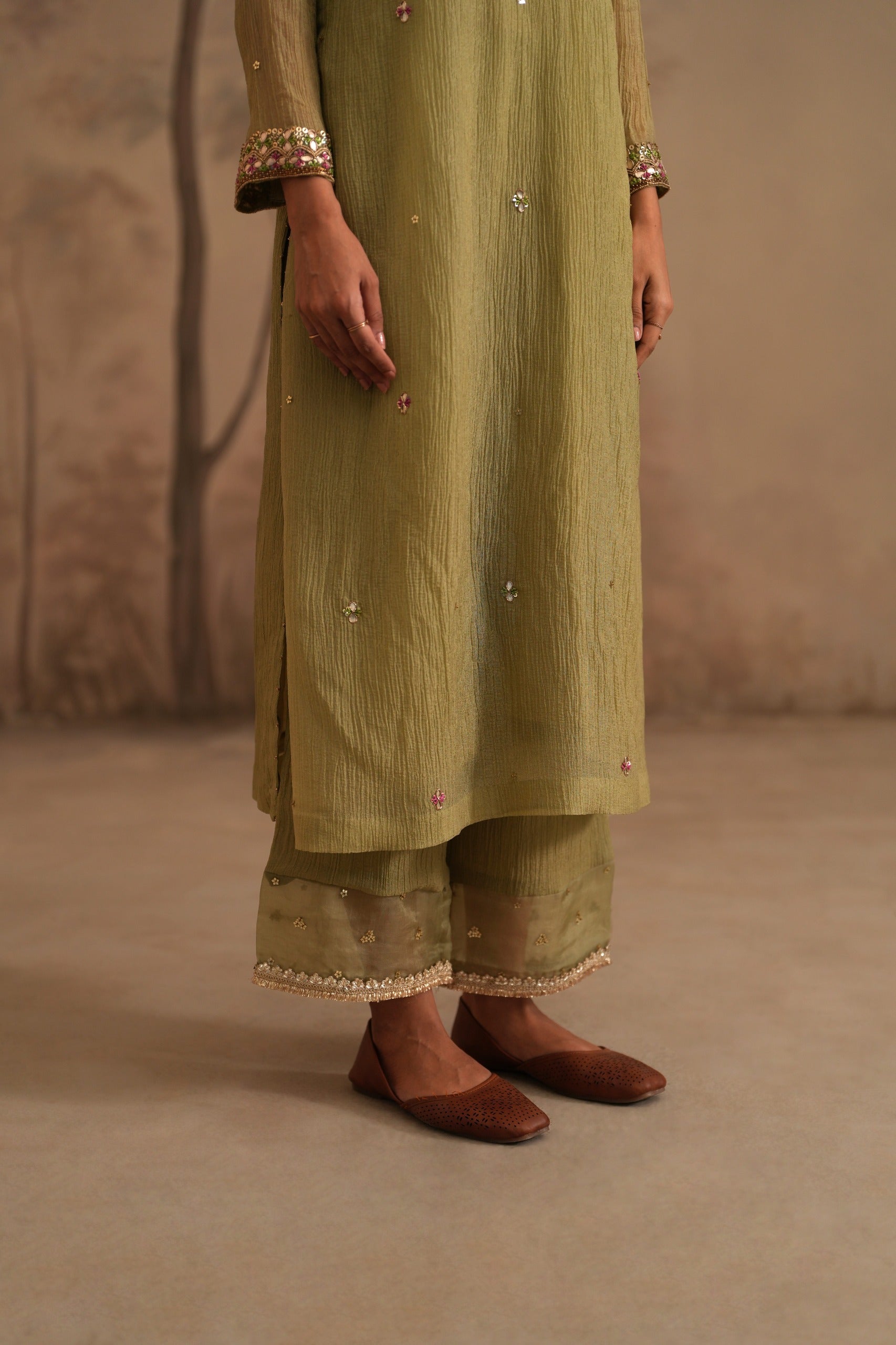 Olive Green Heer Vanya Straight Kurta