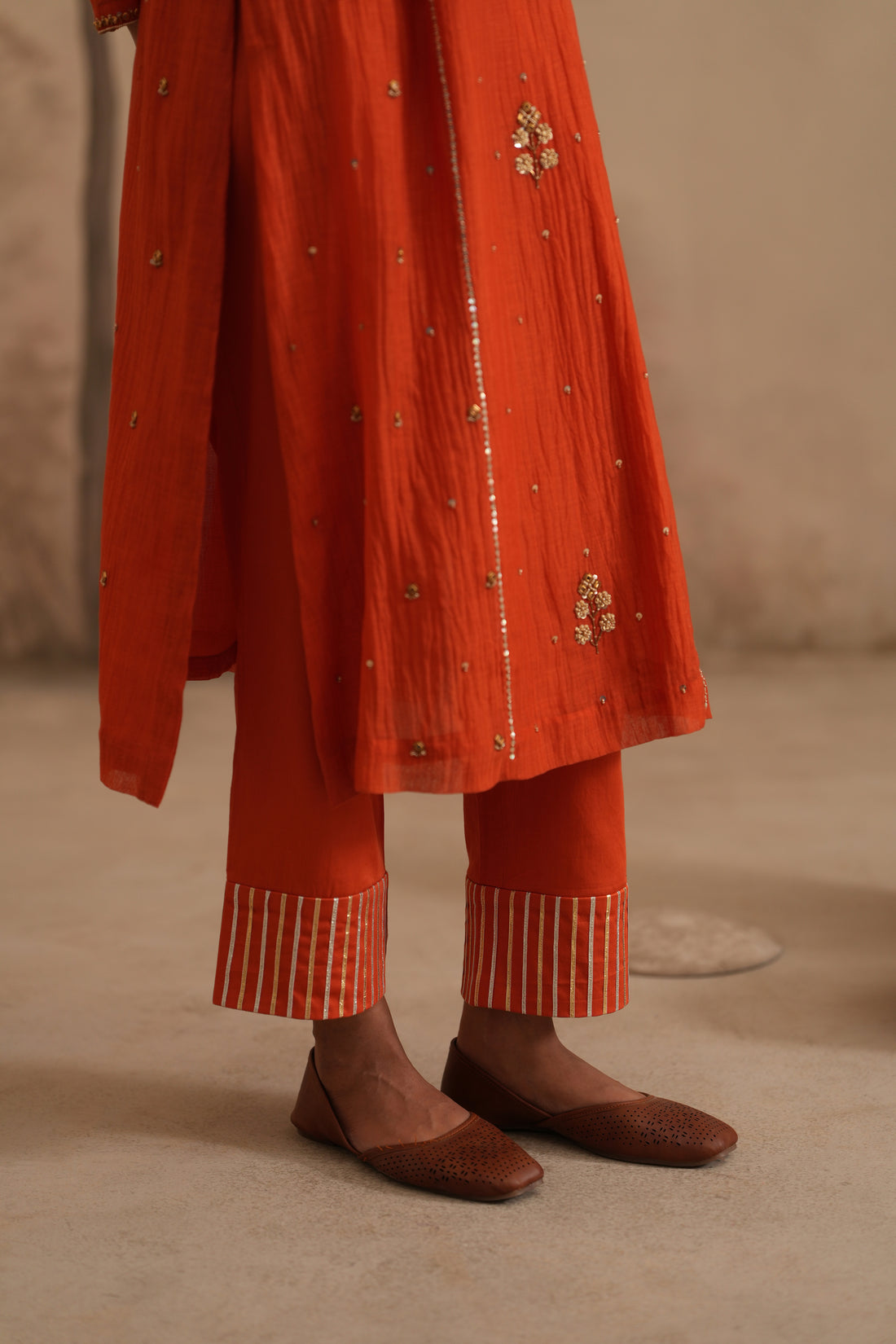 Burnt Orange Qala Saanvi Straight Keyhole Set