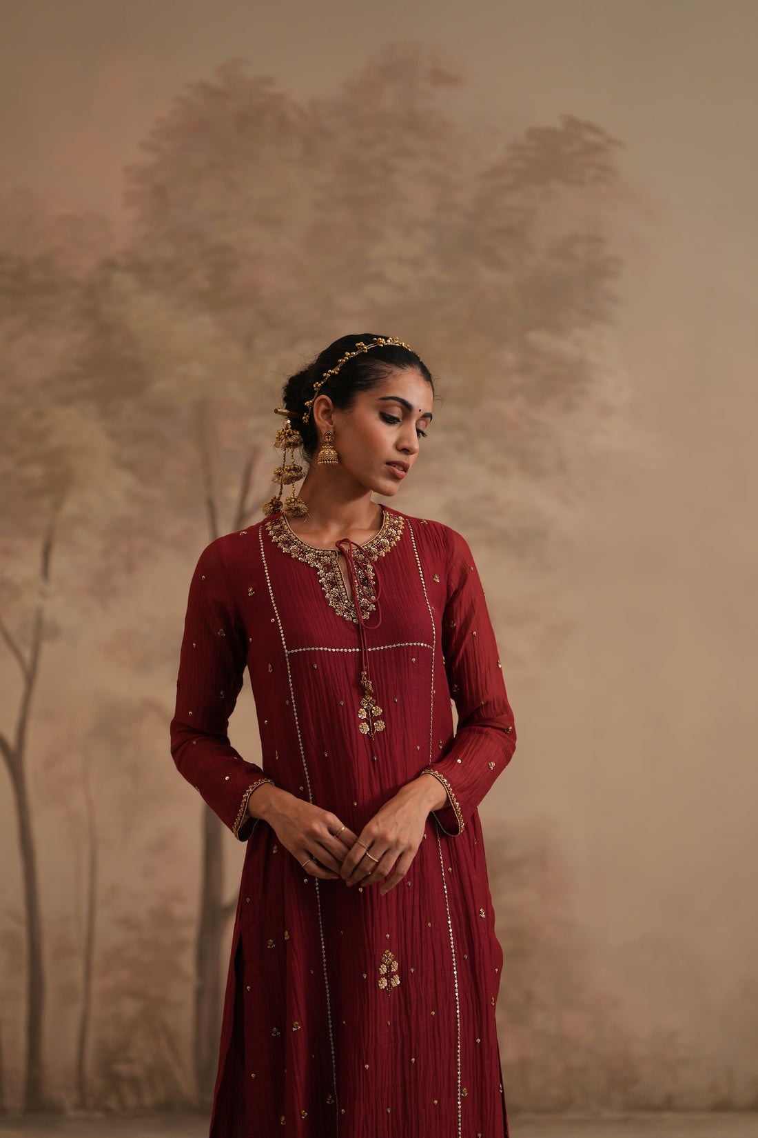 Brick Red Qala Saanvi Straight Keyhole Set