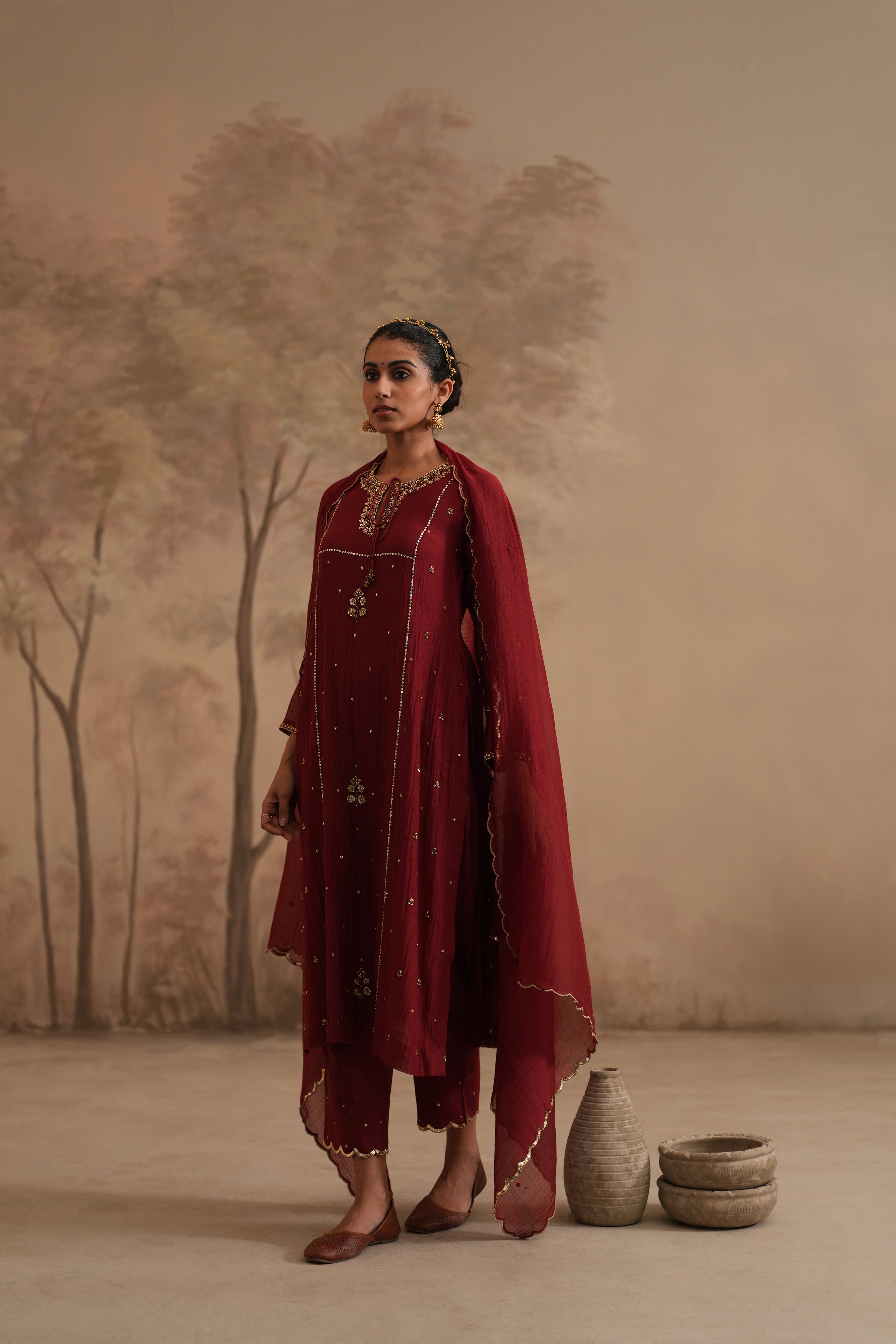 Brick Red Qala Saanvi Straight Keyhole Set