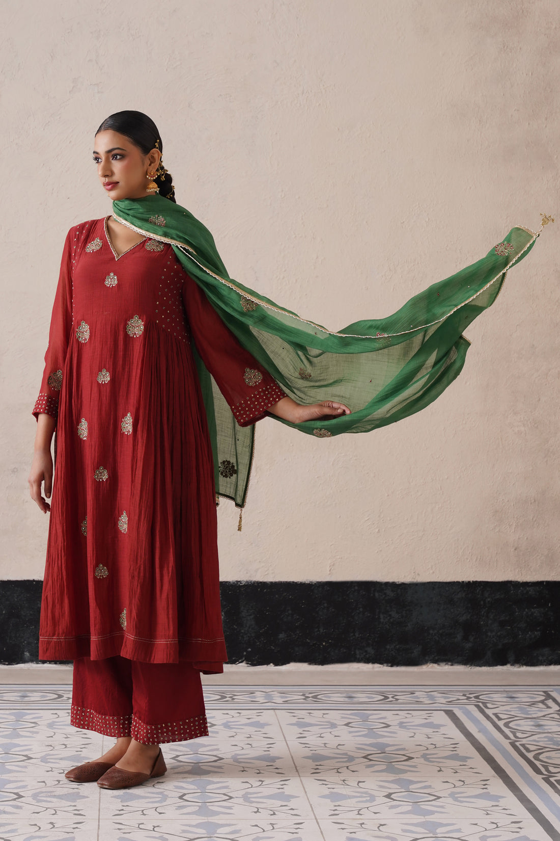 Mahroon Pannel Kurta Set