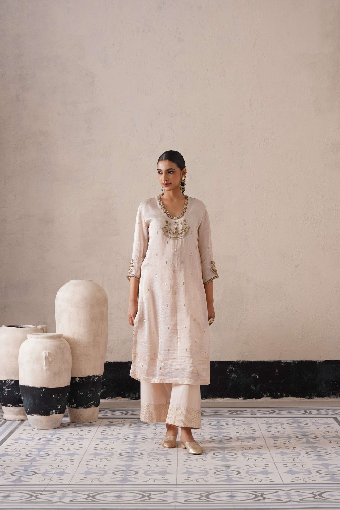 DUTCH IVORY STRAIGHT KURTA