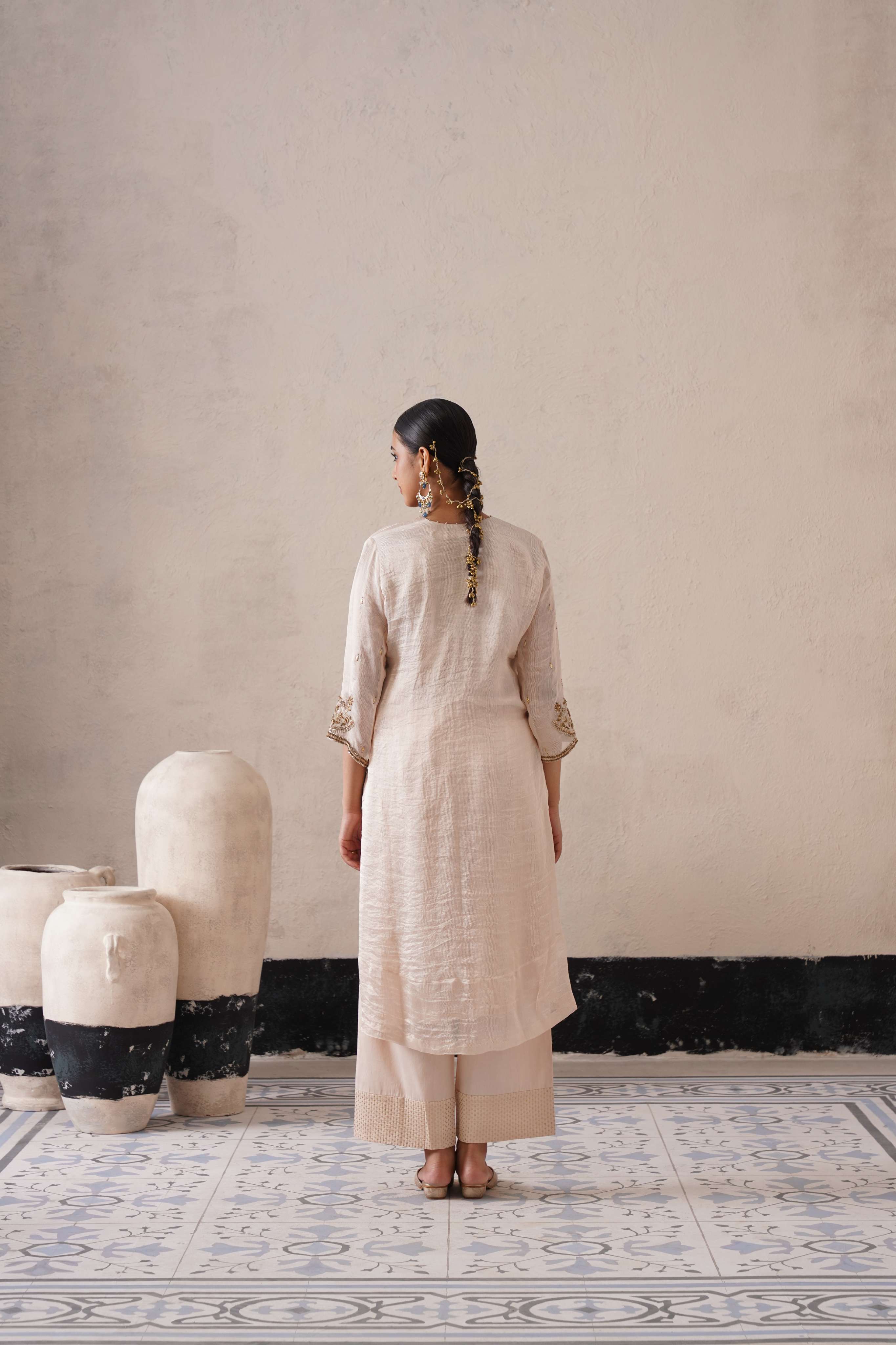 DUTCH IVORY STRAIGHT KURTA