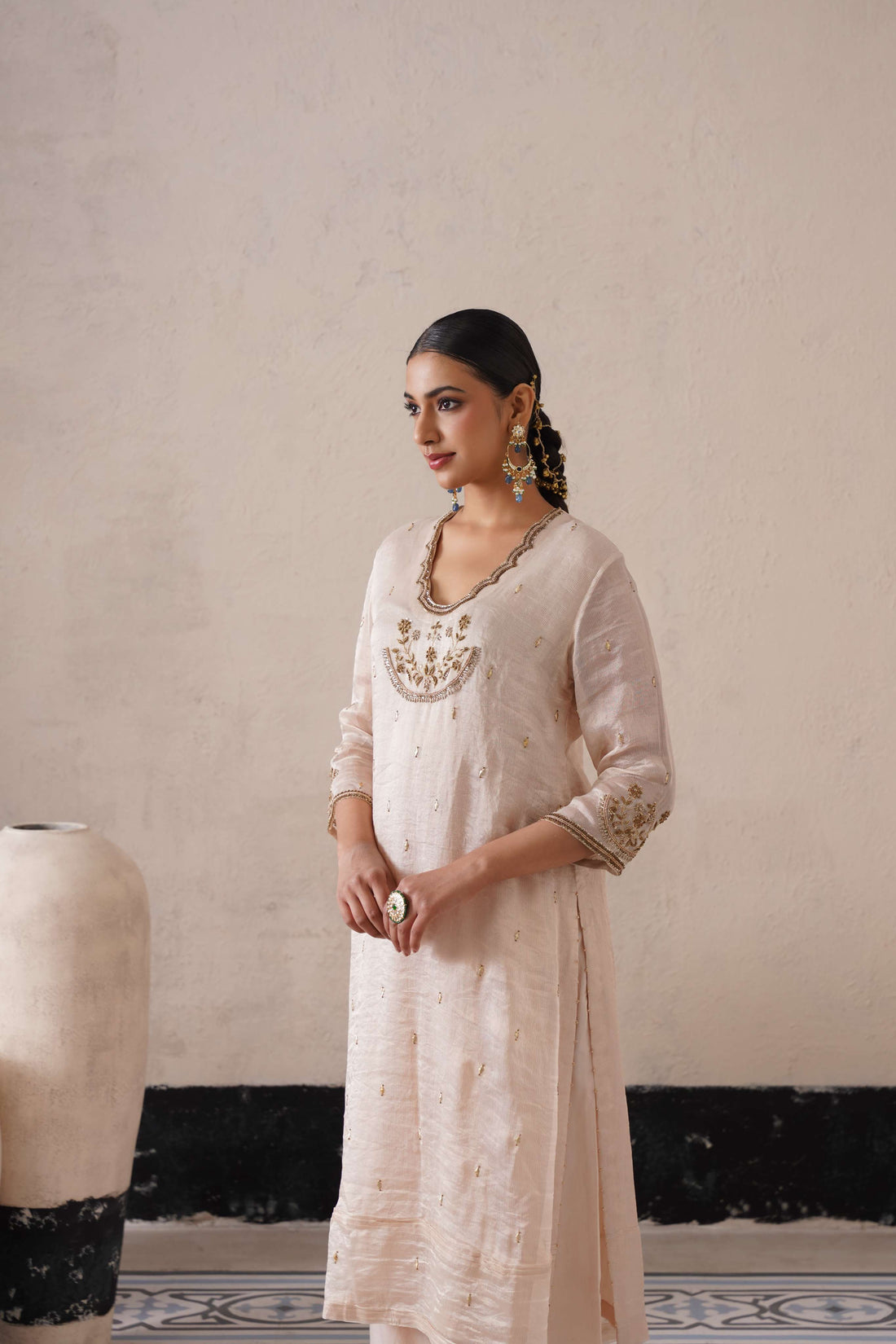 DUTCH IVORY STRAIGHT KURTA
