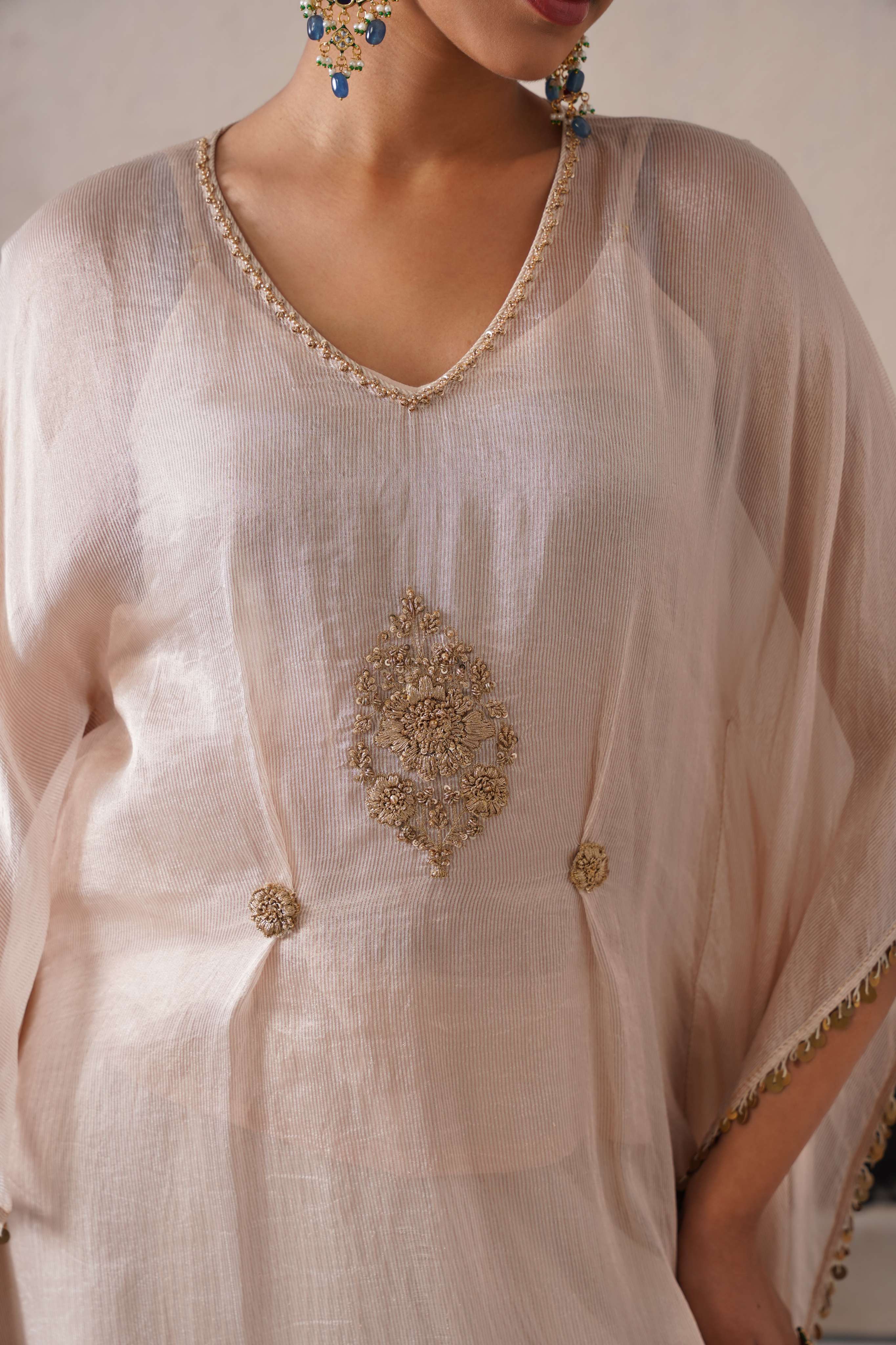 DUTCH IVORY OVAL KAFTAN SET