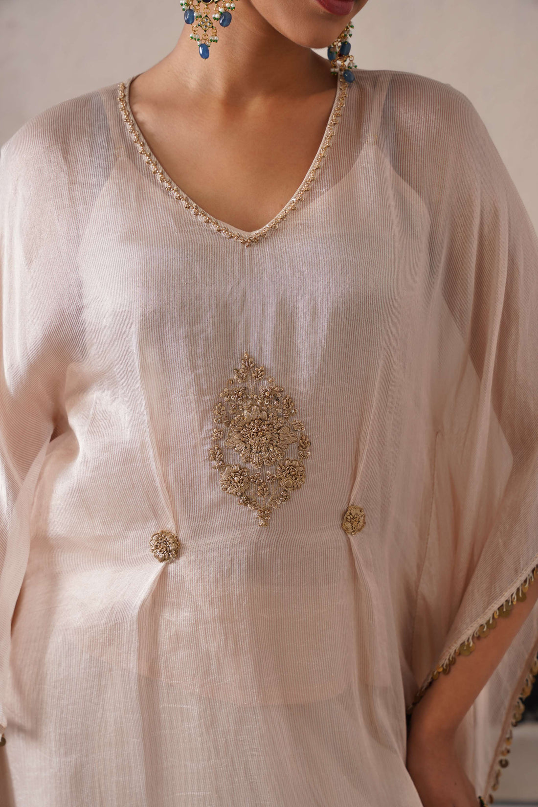 DUTCH IVORY OVAL KAFTAN SET