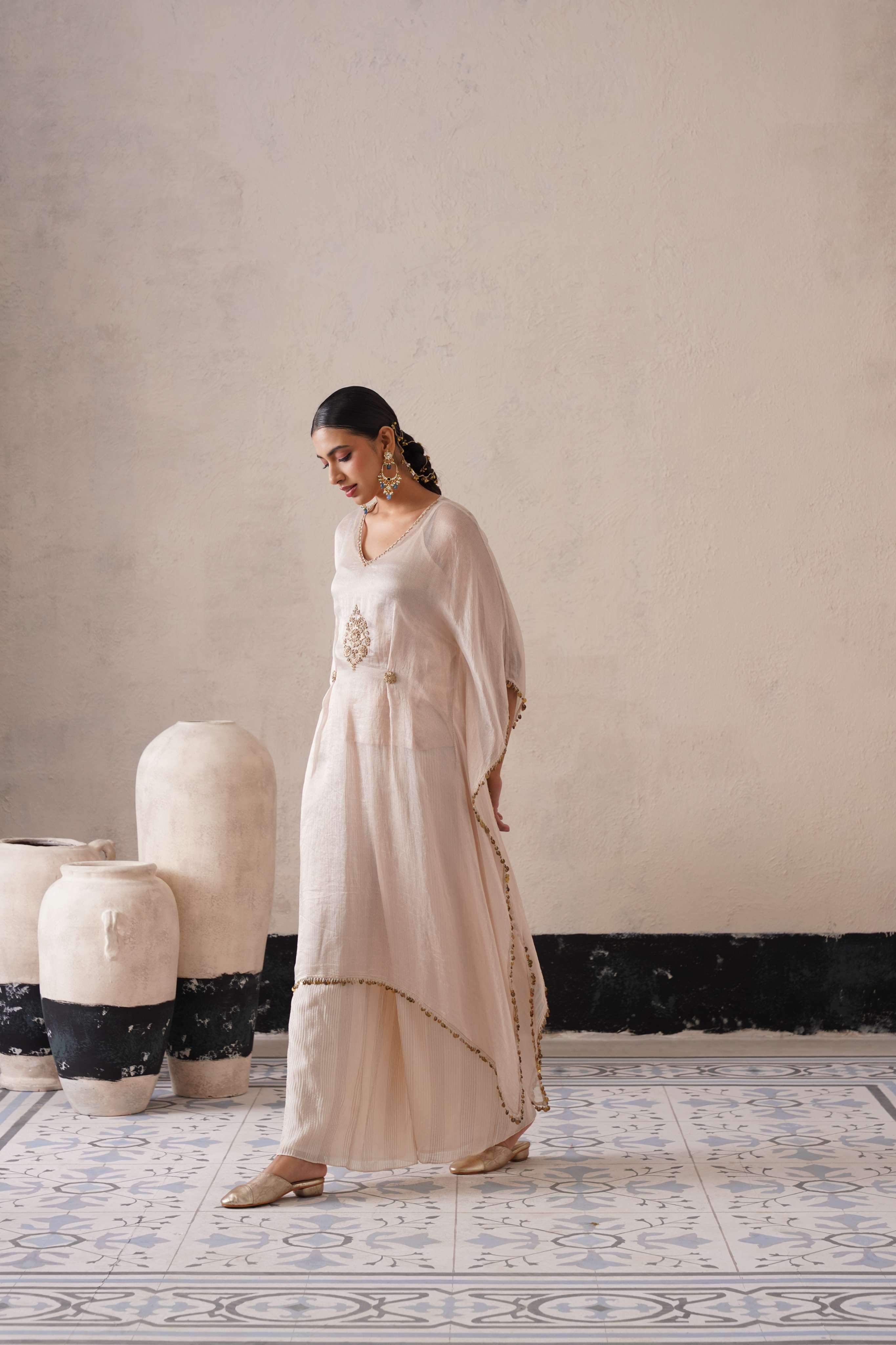 DUTCH IVORY LONG KAFTAN SET