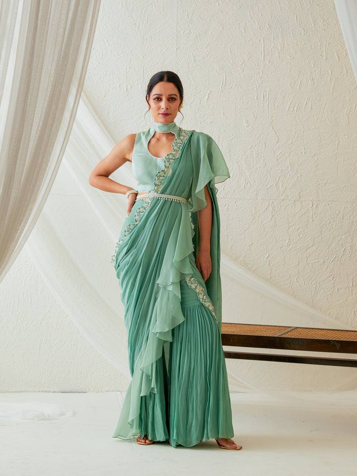 Reshami Raat pre drape marine