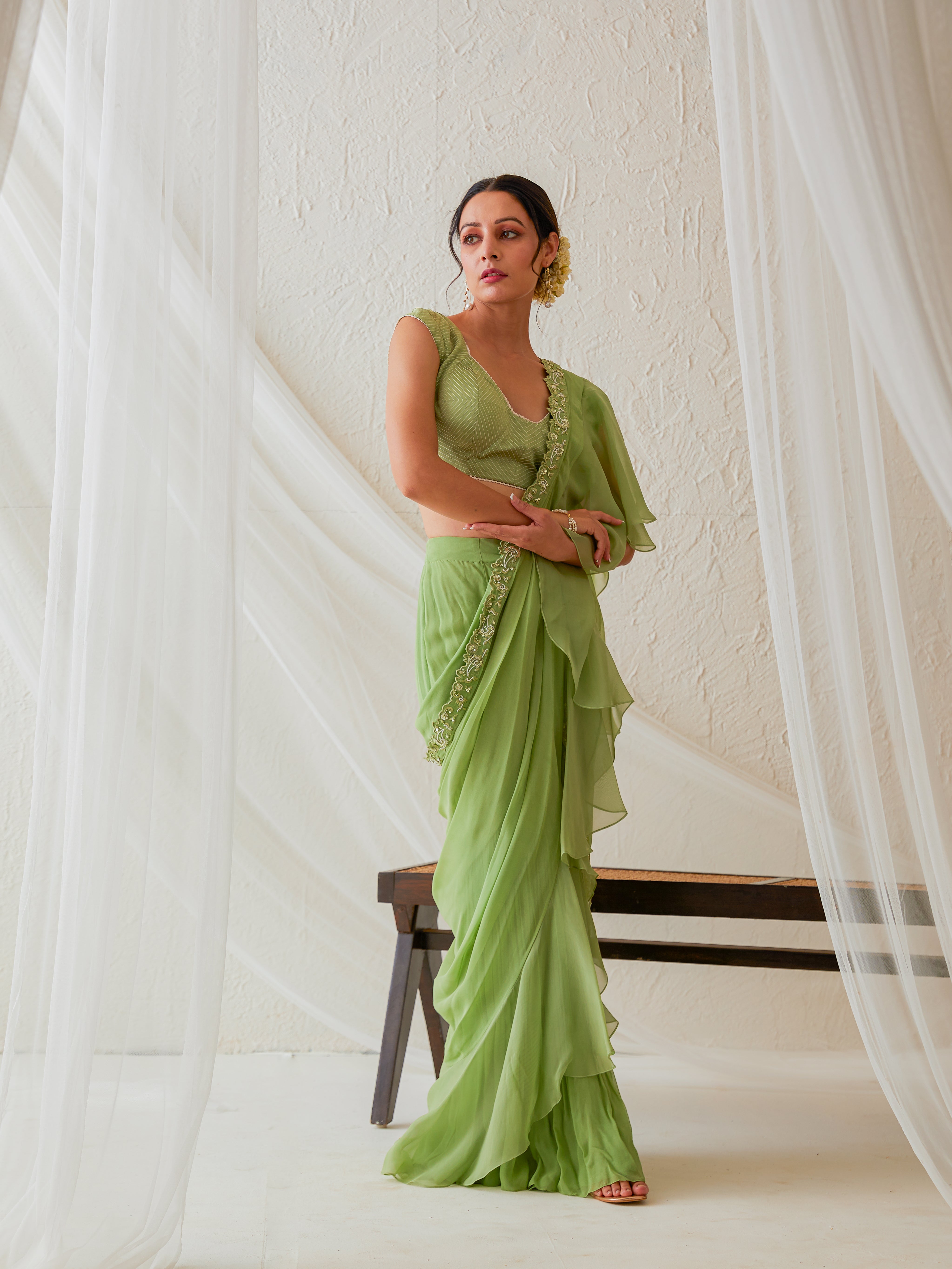 Reshami Raat pre drape leaf green