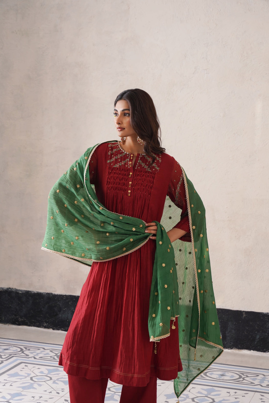 Mahroon Pintuck Kurta Set
