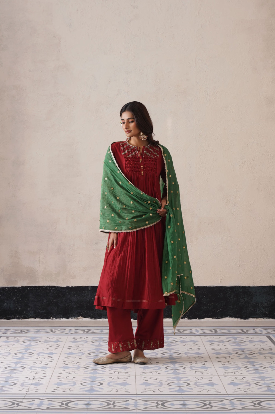 Mahroon Pintuck Kurta Set