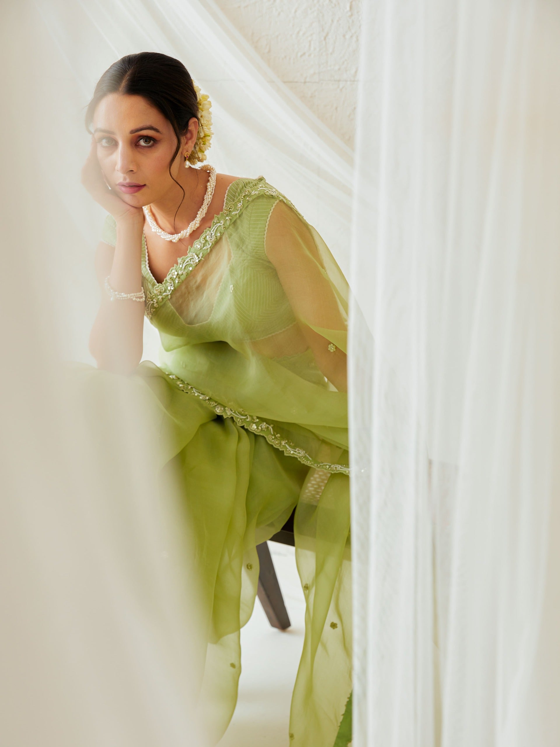 Reshami Raat Leaf Green