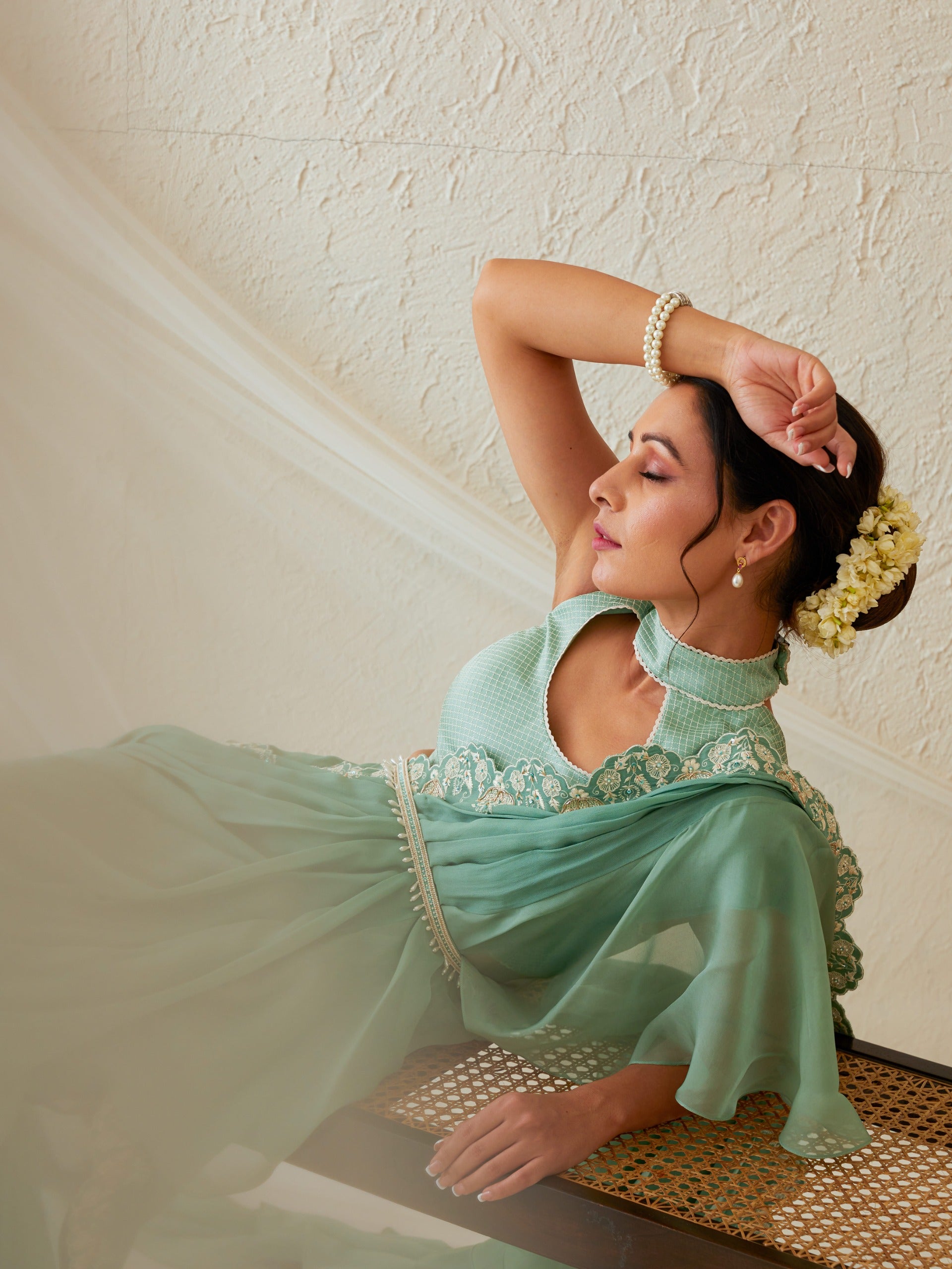 Reshami Raat pre drape marine