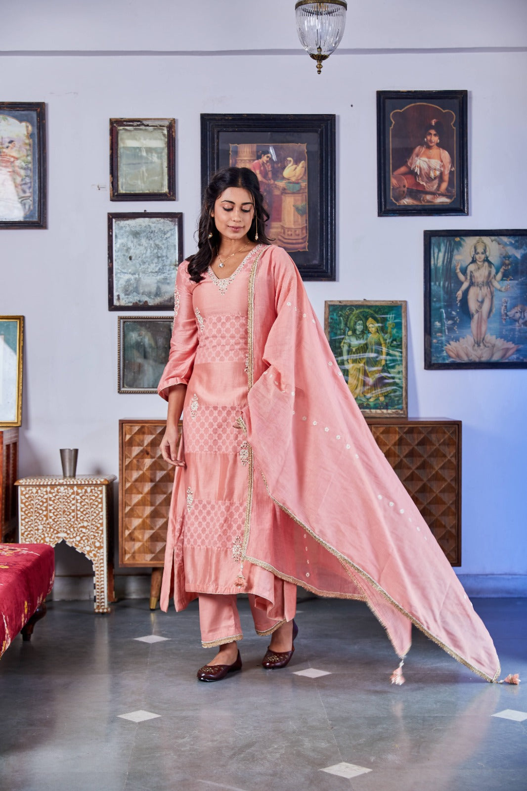 Nani Ghar Vinita Set