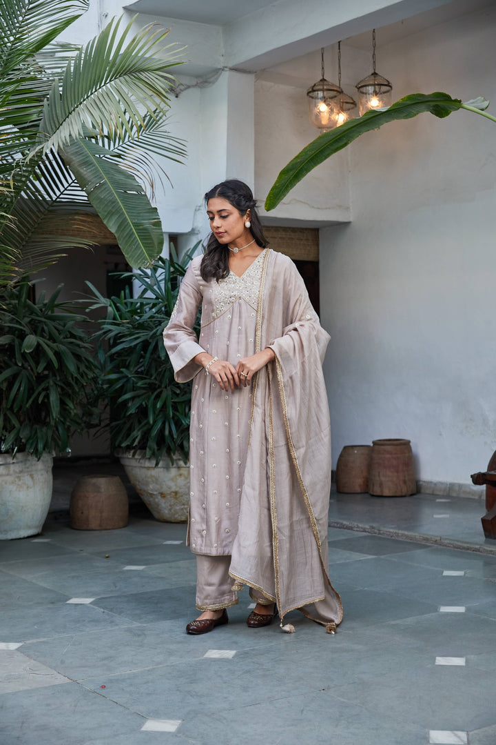 Nani Ghar Mona Set