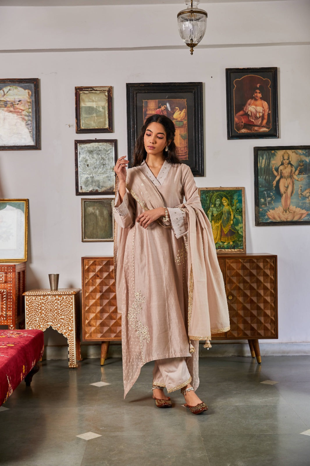 Nani Ghar Reenu Set