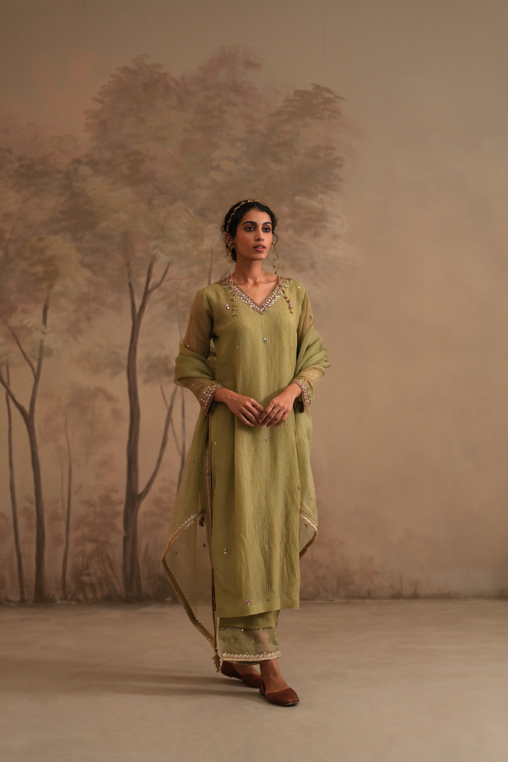 Olive Green Heer Vanya Straight Kurta