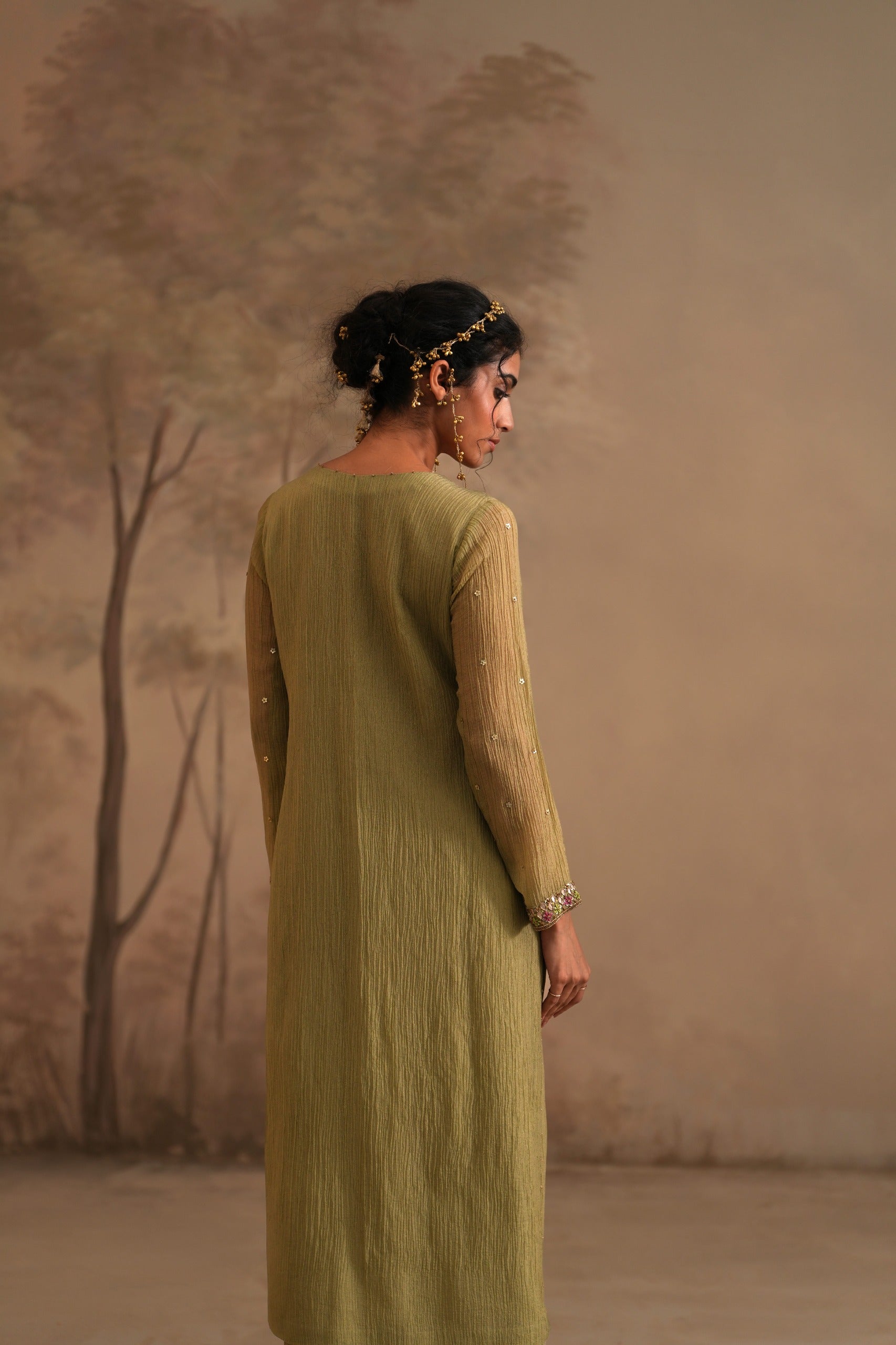 Olive Green Heer Bhumi Straight Kurta