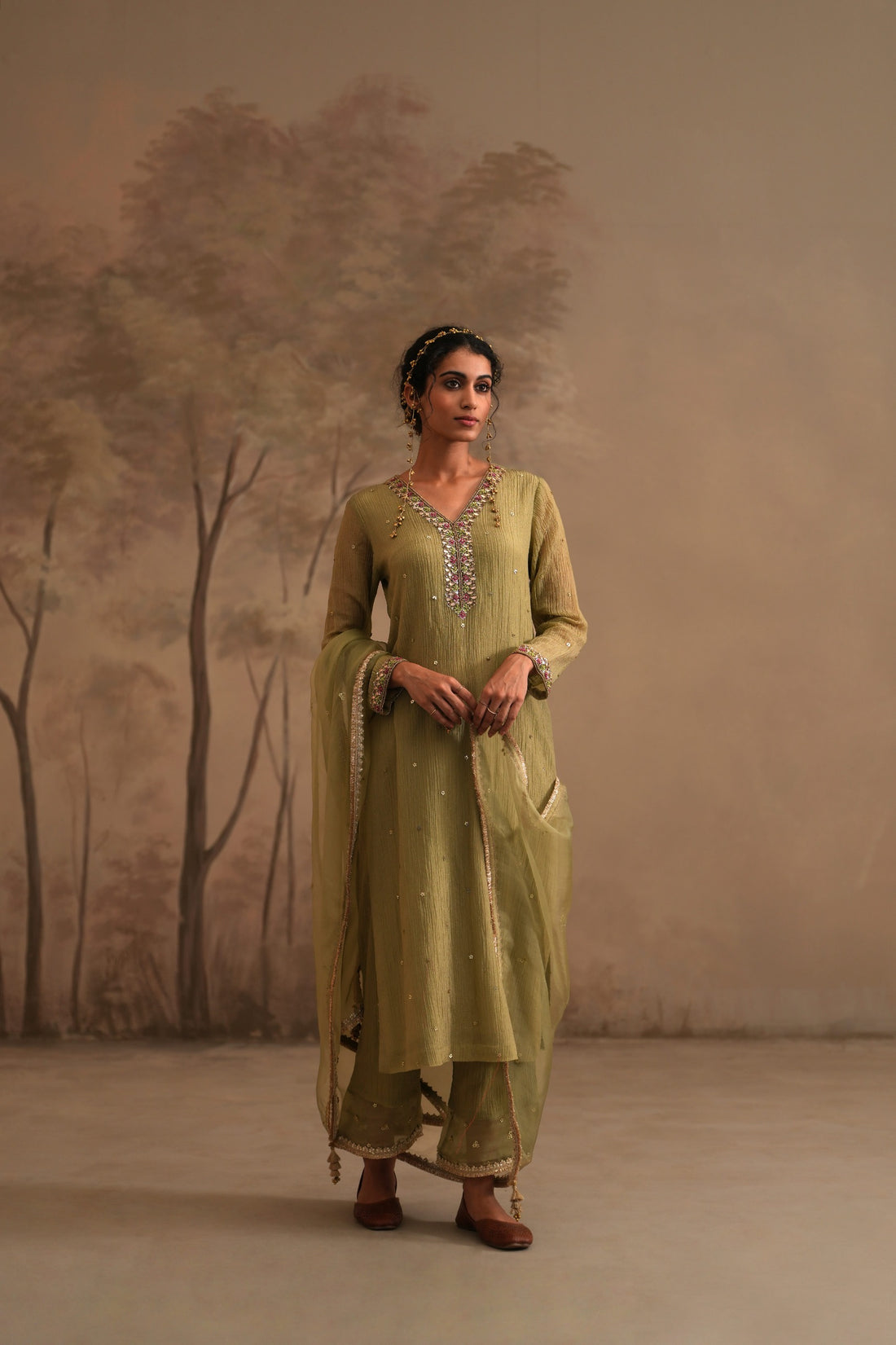 Olive Green Heer Bhumi Straight Kurta