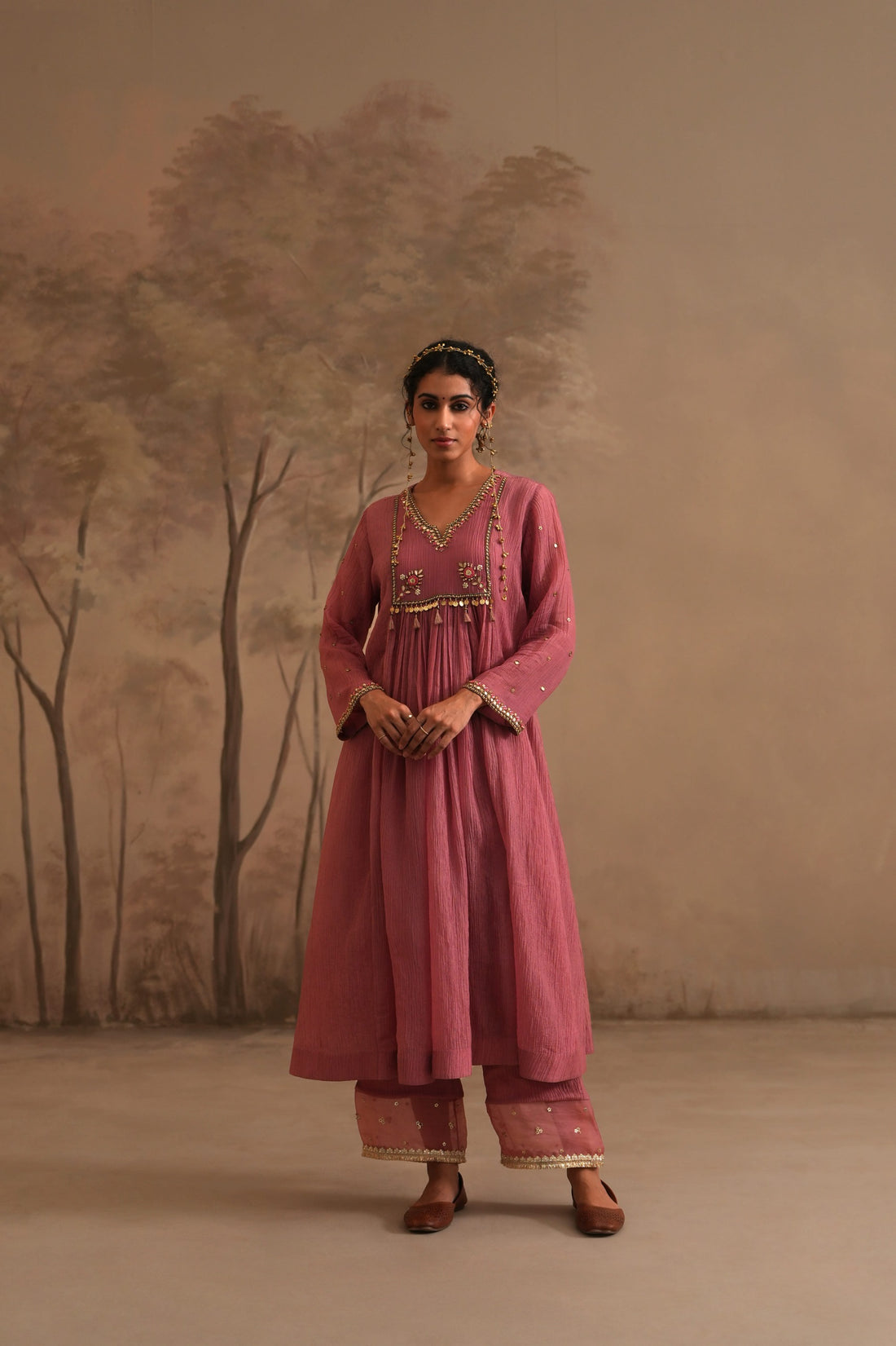 Rosebud Pink Heer Veda Center Gather