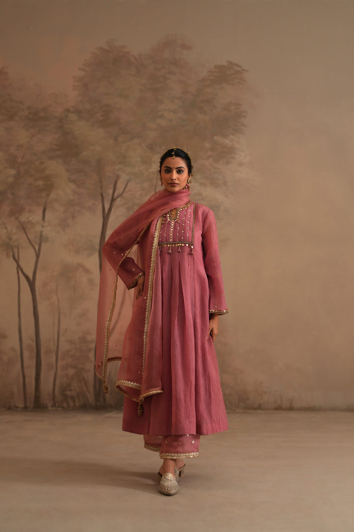 Rosebud Pink Heer Zahra Box Pleated