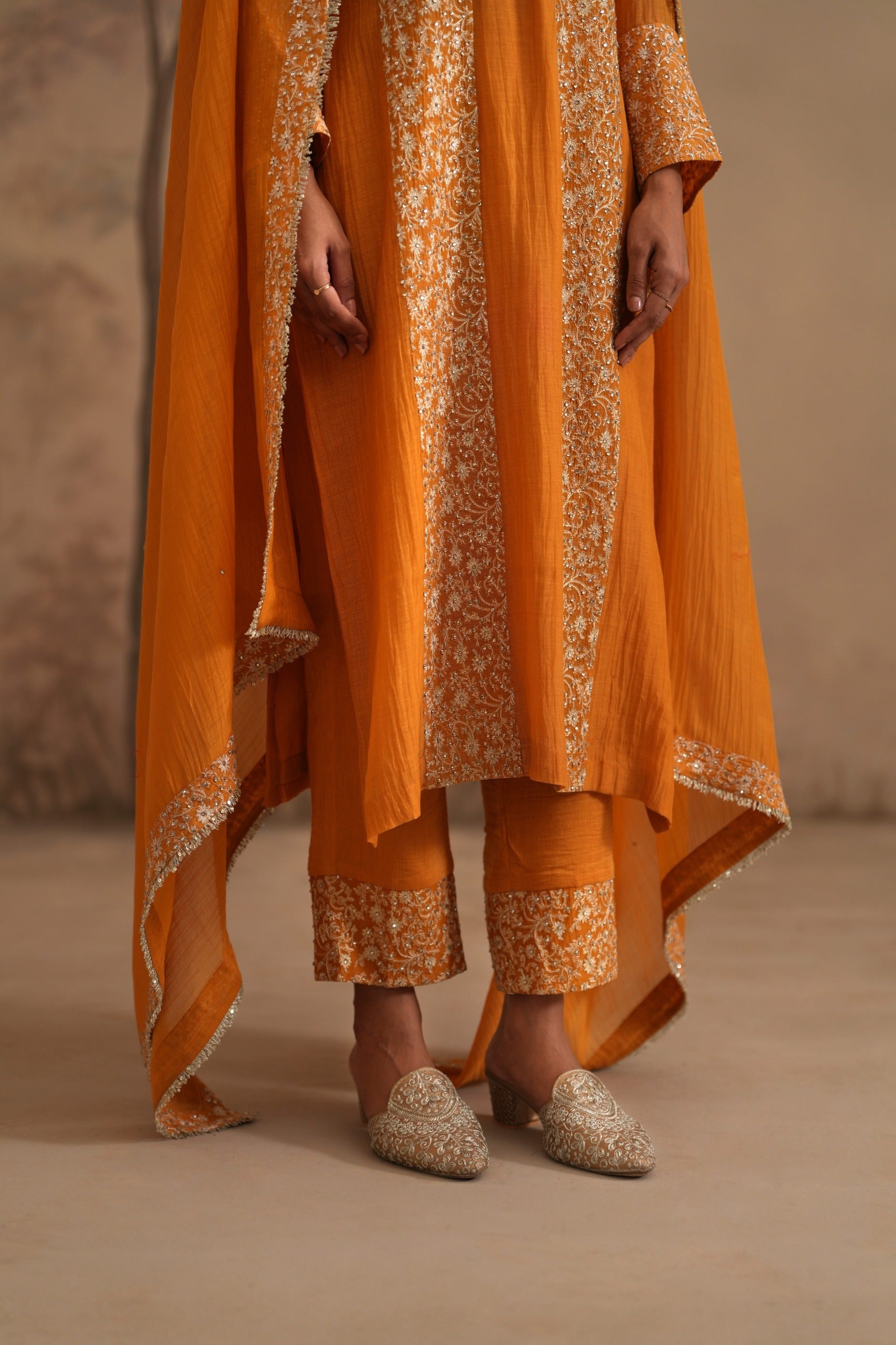 Earthy Yellow Amaya Zim