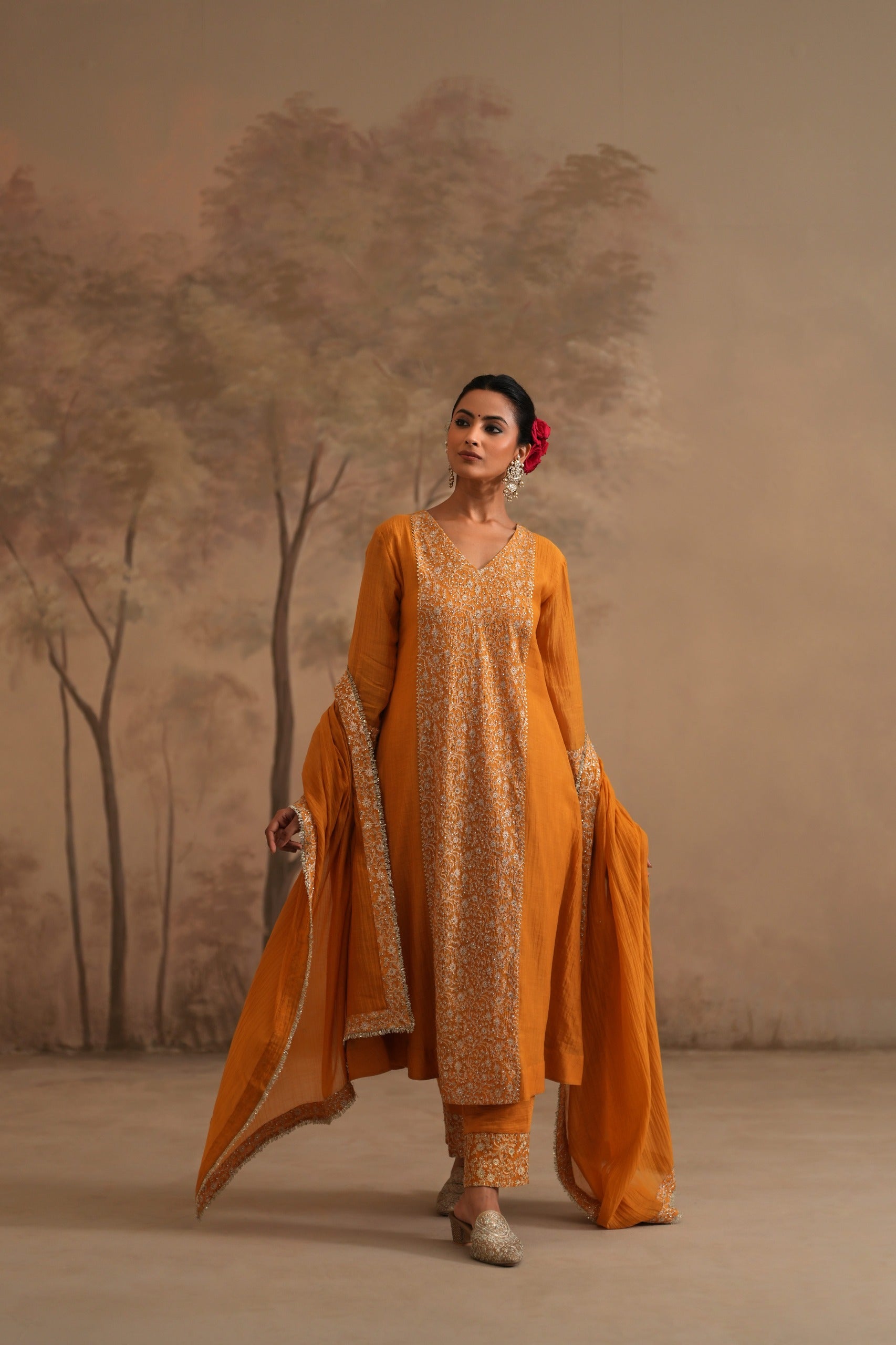 Earthy Yellow Amaya Kashni