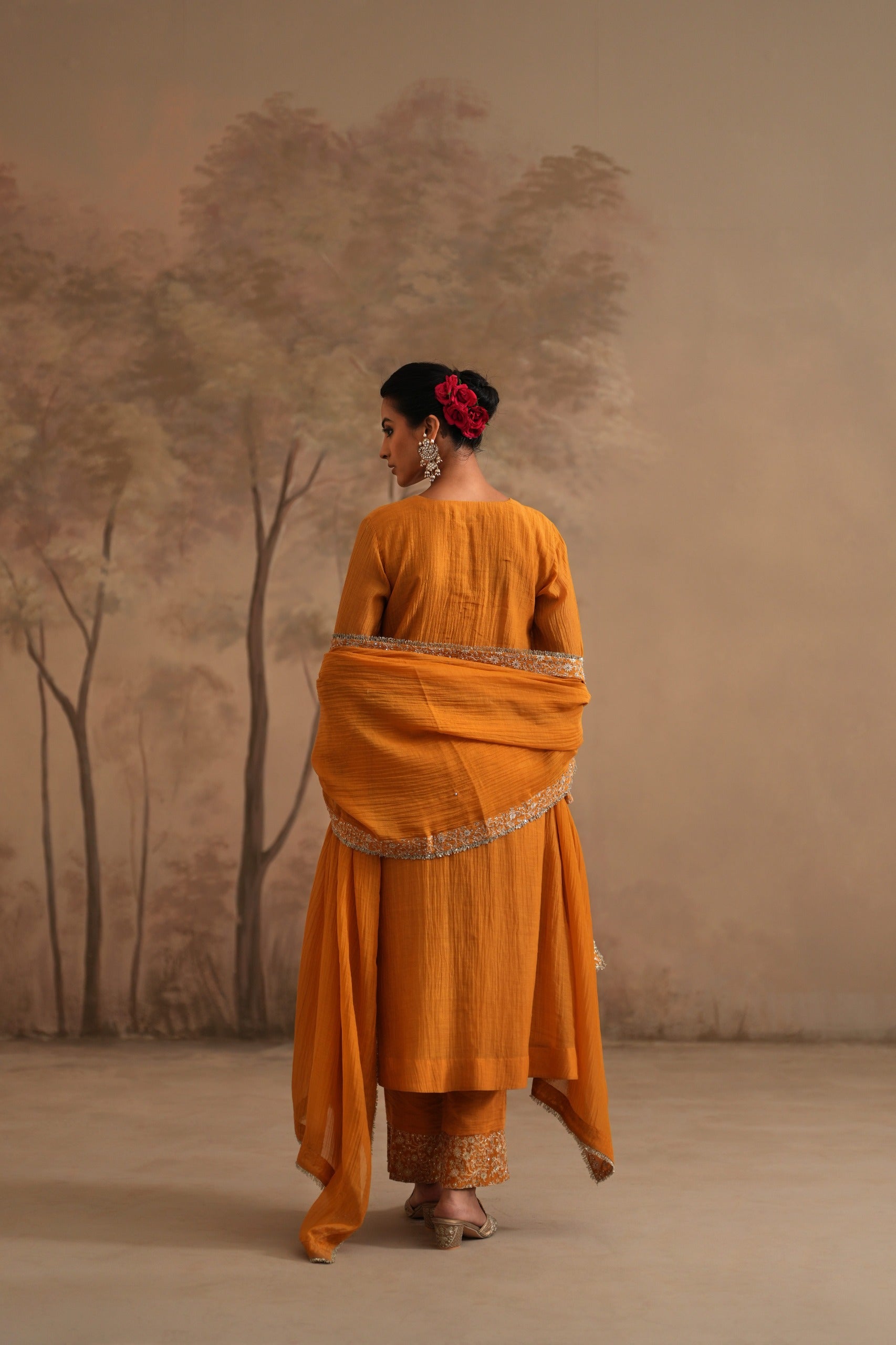Earthy Yellow Amaya Kashni
