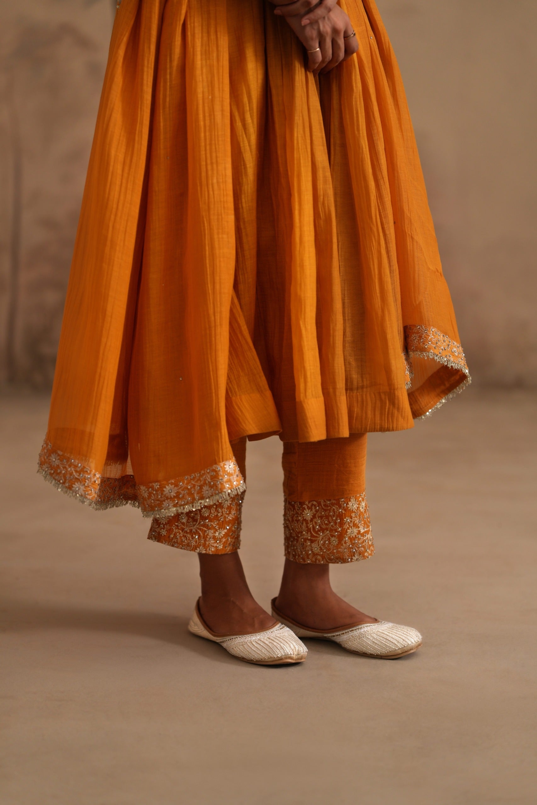Earthy Yellow Amaya Ruya