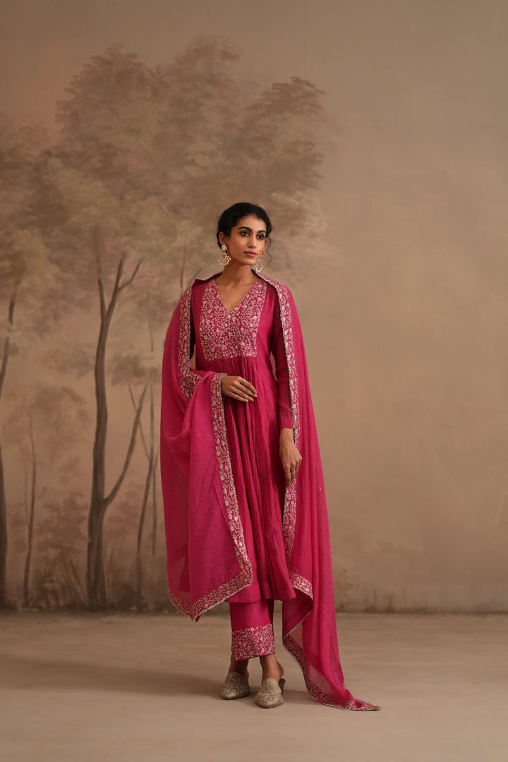 Fusia Pink Amaya Ruya